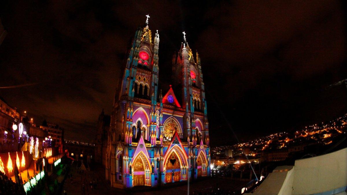 El Festival de Mapping 2025 busca revalorizar el Centro Histórico de Quito y promover la cultura y el turismo.