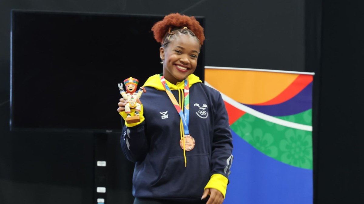 La pesista ecuatoriana Jessica Palacios será la abanderada femenina del equipo tricolor.