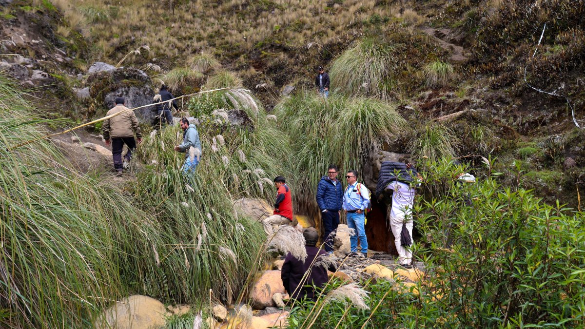 Por riesgos geológicos se mantiene cerrada la ruta a las termas de Cunuyacu en las faldas de Los Ilinizas.