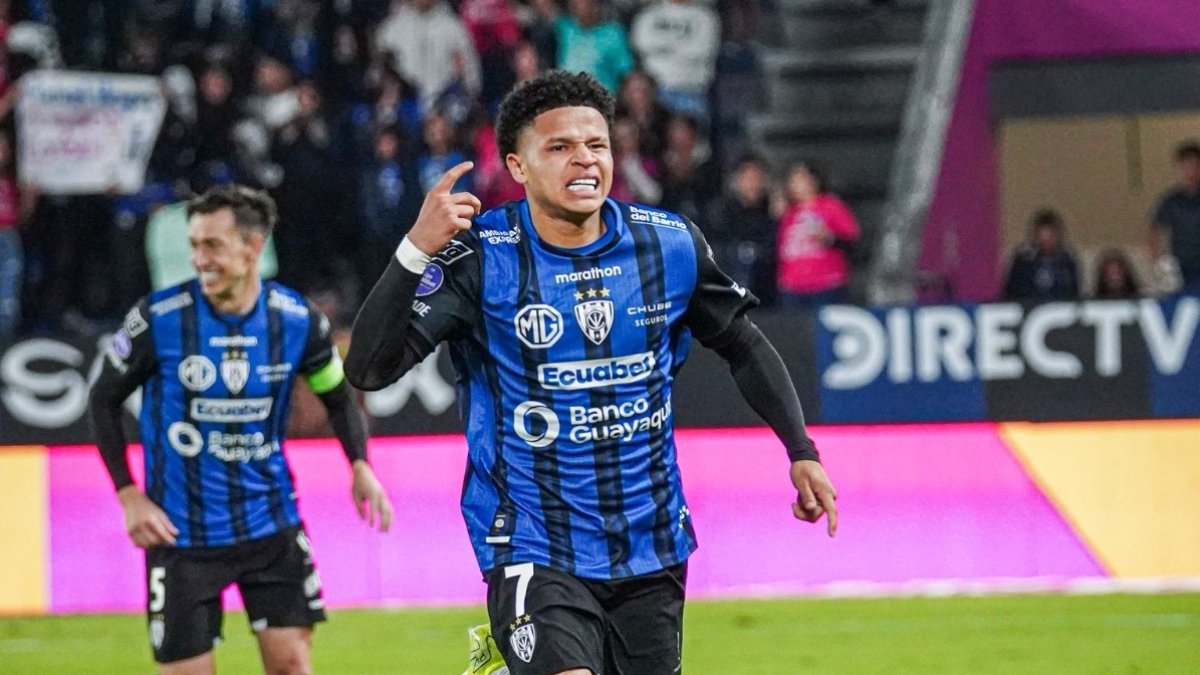 Patrick Mercado una de las figuras de Independiente por el torneo nacional.