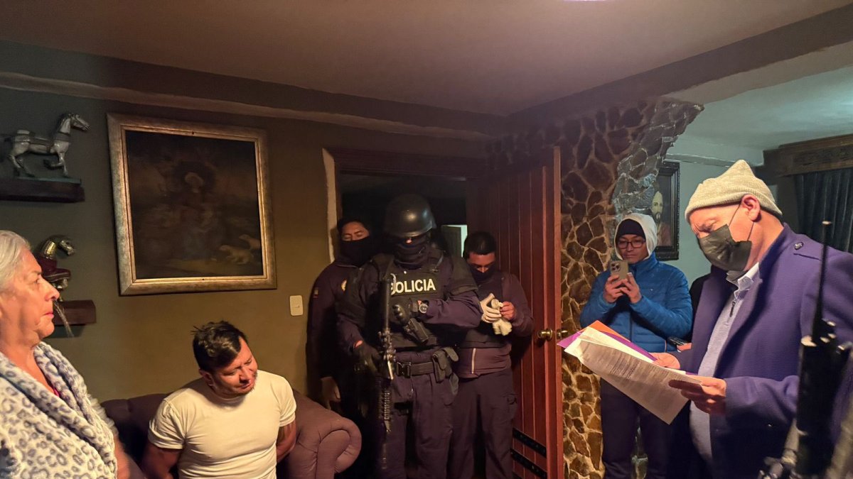 Una de las viviendas allanadas fue la del alcalde del cantón Pujilí.