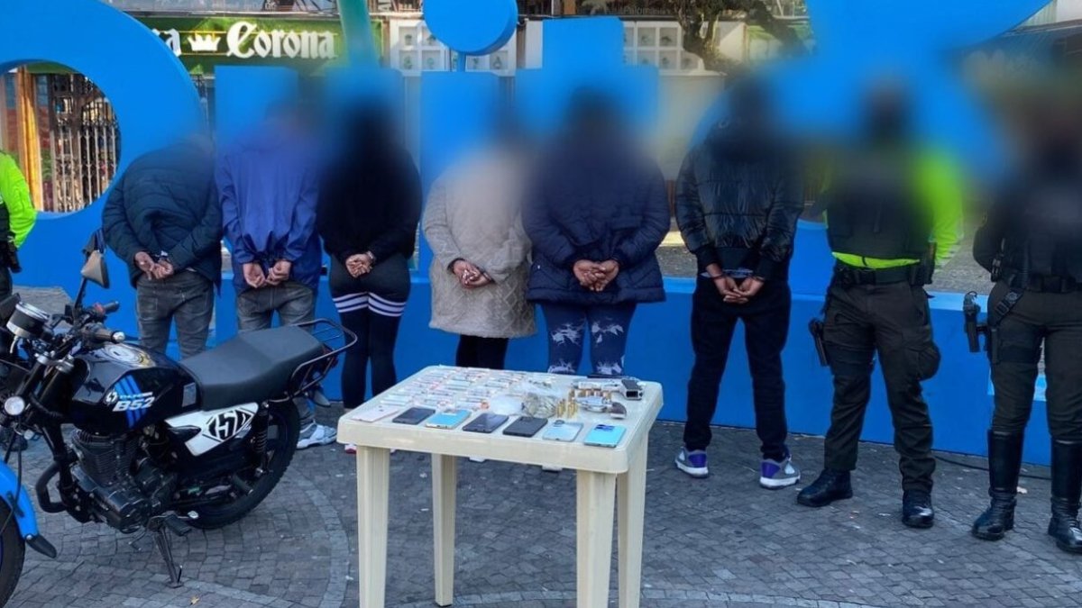 Los dos extranjeros, que habían sido deportados en 2024, fueron capturados junto a otras cuatro personas, integrantes de una banda que delinquía en La Mariscal.