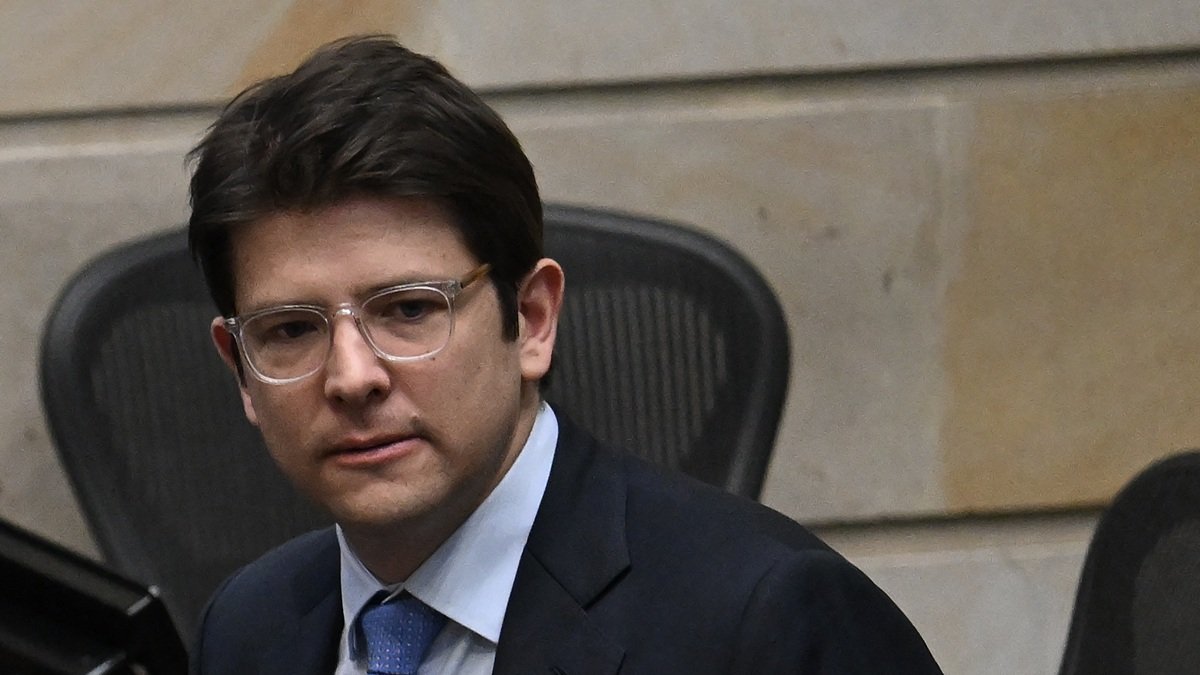 El senador y precandidato presidencial de Colombia, Miguel Uribe Turbay, falleció este lunes 11 de agosto del 2025.