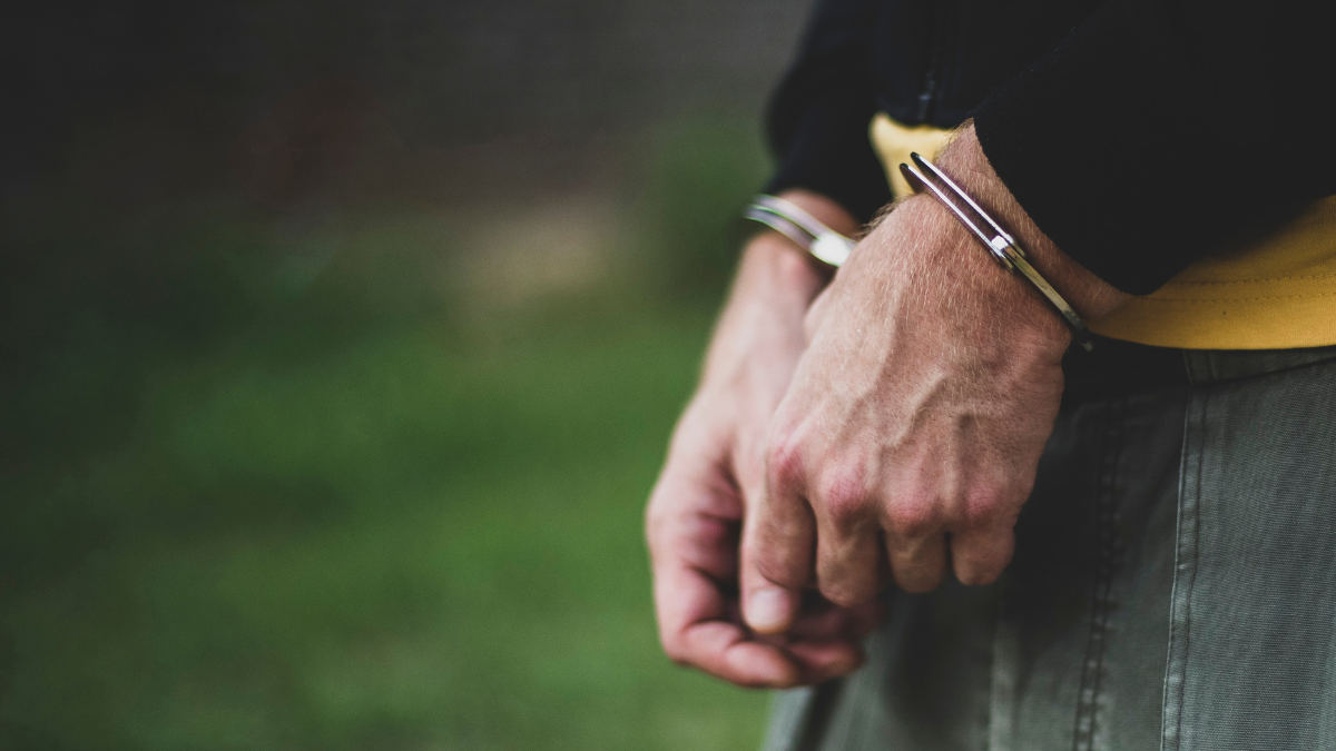 Cuatro ciudadanos aprehendidos por el delito de extorsión en Quito.