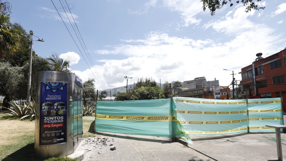 Quito moderniza el parque Navarro o parque 
