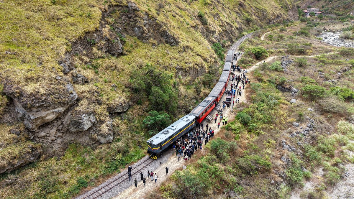 .- Fotografía aérea cedida por el Ministerio de Transporte y Obras Públicas de Ecuador.