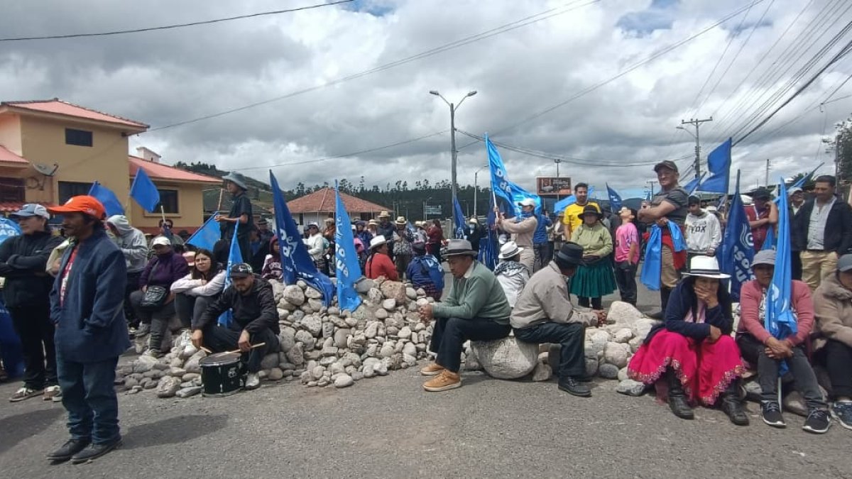Imagen referencial. Organizaciones indígenes del Azuay anuncian un paro indefinido en rechazo al proyecto de minería Loma Larga.