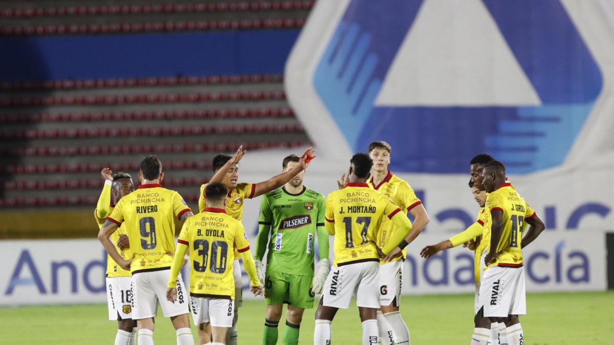 Barcelona ganó por la mínima a Vinotinto, pero con un criticado juego.