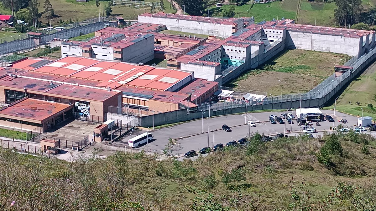 Imagen referencial. Un privado de la libertad fue hallado muerto en la cárcel de Turi, en Cuenca. Autoridades investigan el hecho.