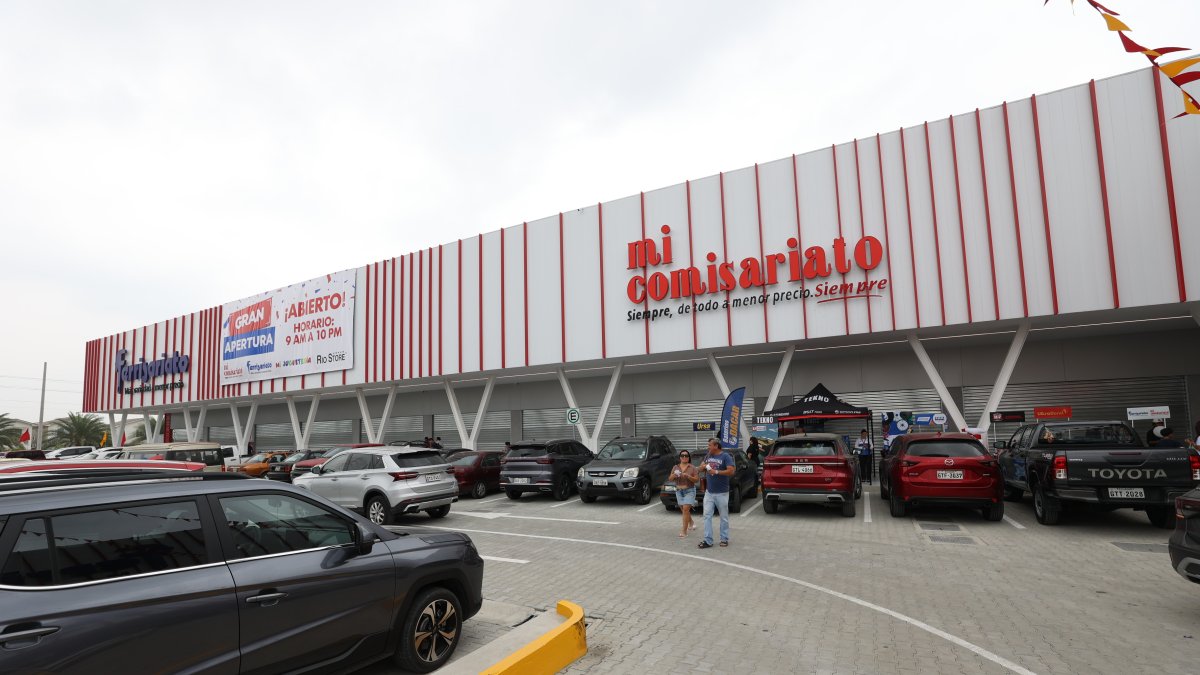 Hipermarket abre sus puertas en Daule Vial 1 con grandes premios y una calurosa bienvenida por parte de la comunidad.