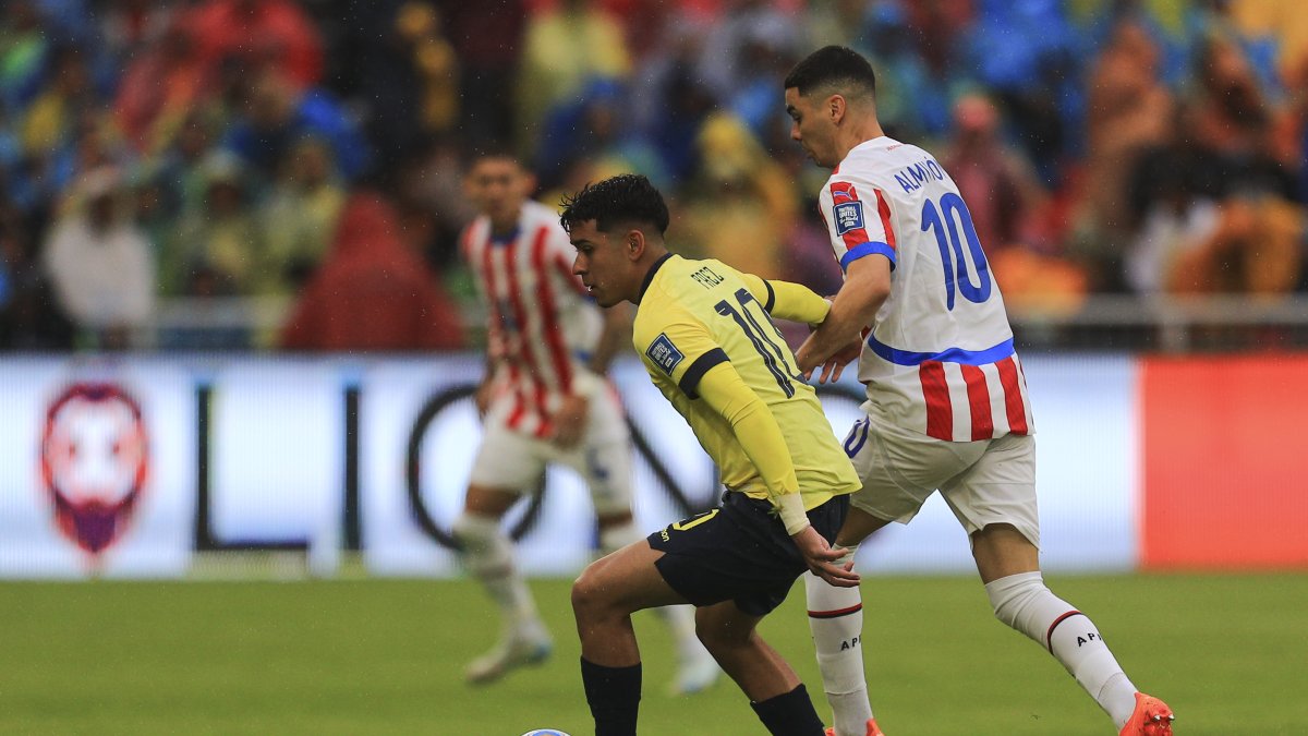 Ecuador visitará Asunción para medir a Paraguay que aún tiene chances de clasificar.