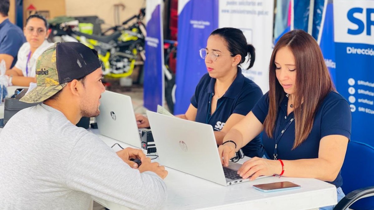 La retención en la fuente es un mecanismo de recaudación anticipada de impuestos.