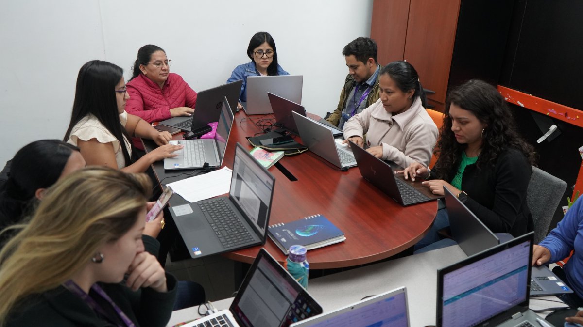 Mesas técnicas del MSP buscan garantizar abastecimiento de medicamentos en hospitales.