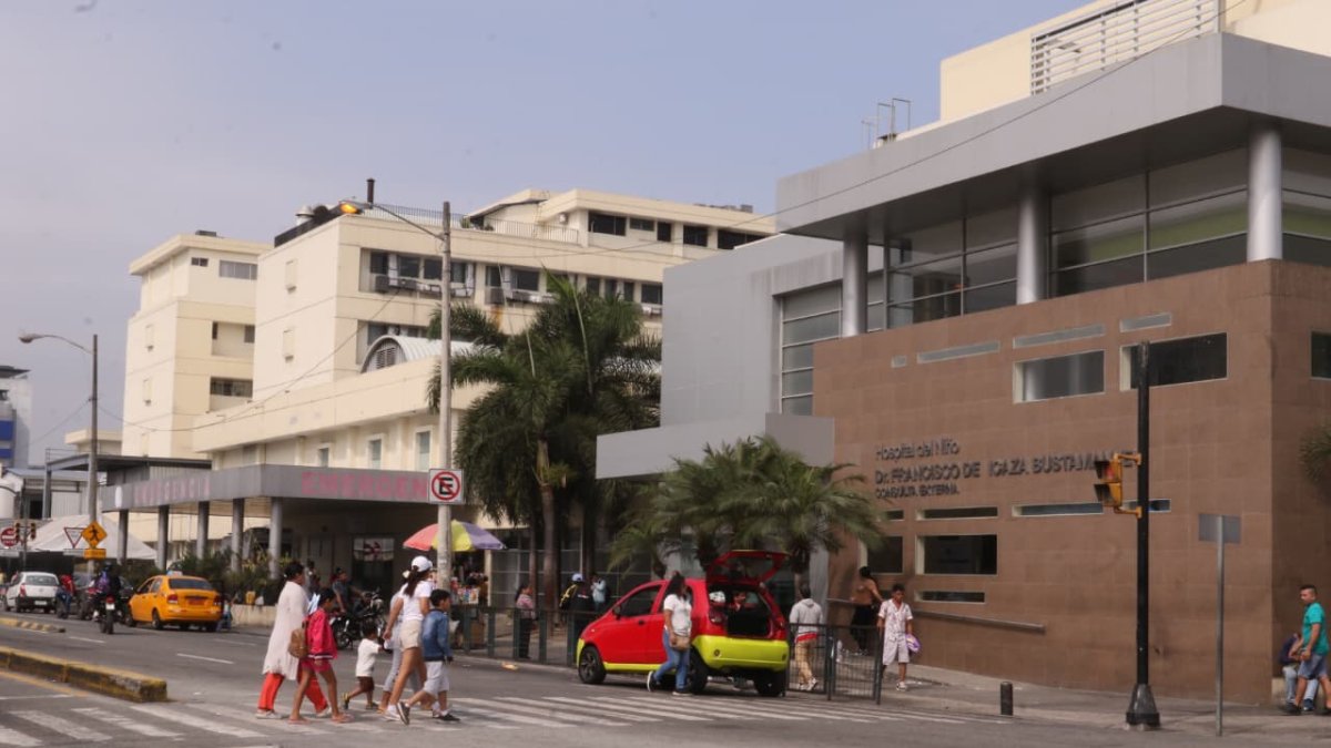 El Hospital  Francisco Icaza Bustamante podría cerrar la cocina y entregar la alimentación a empresas externas