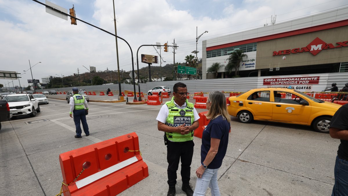 En el sitio trabajan agentes de ATM para controlar el tráfico