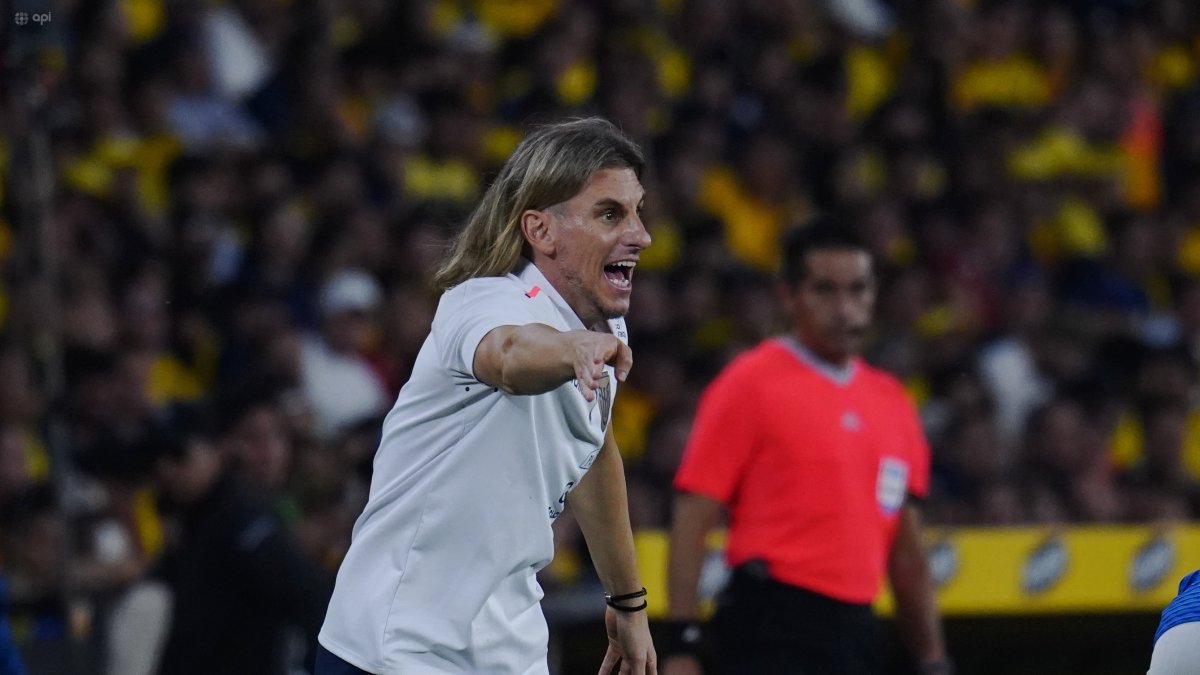 Sebastián Beccacece tiene aspectos por mejorar en la Tricolor.