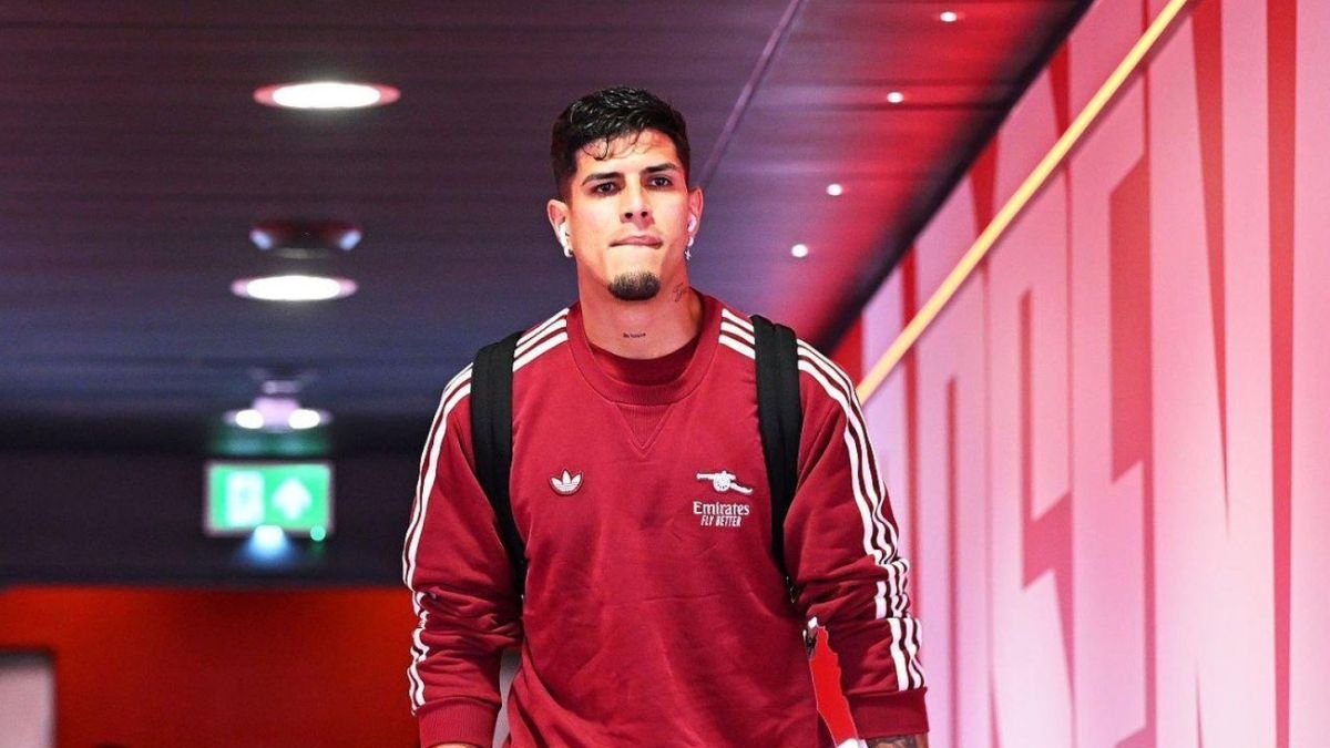 Piero Hincapié, defensor ecuatoriano del Arsenal.