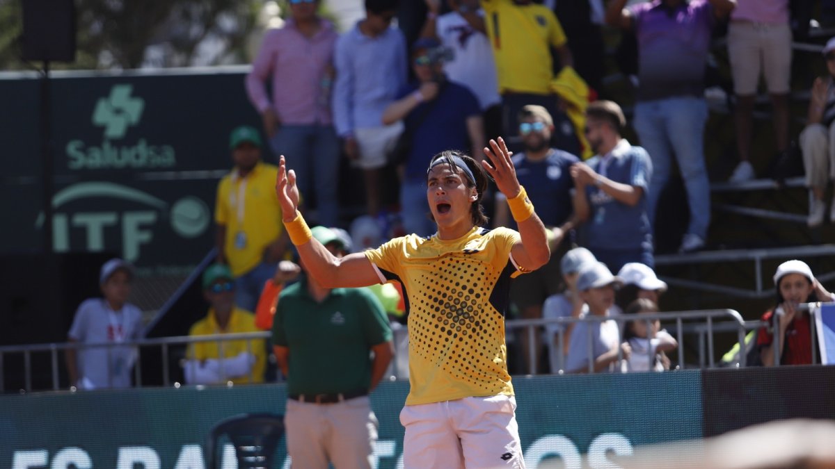 Álvaro Guillén fue una de las figuras de la última serie de Ecuador en el Quito Tenis y Golf Club.