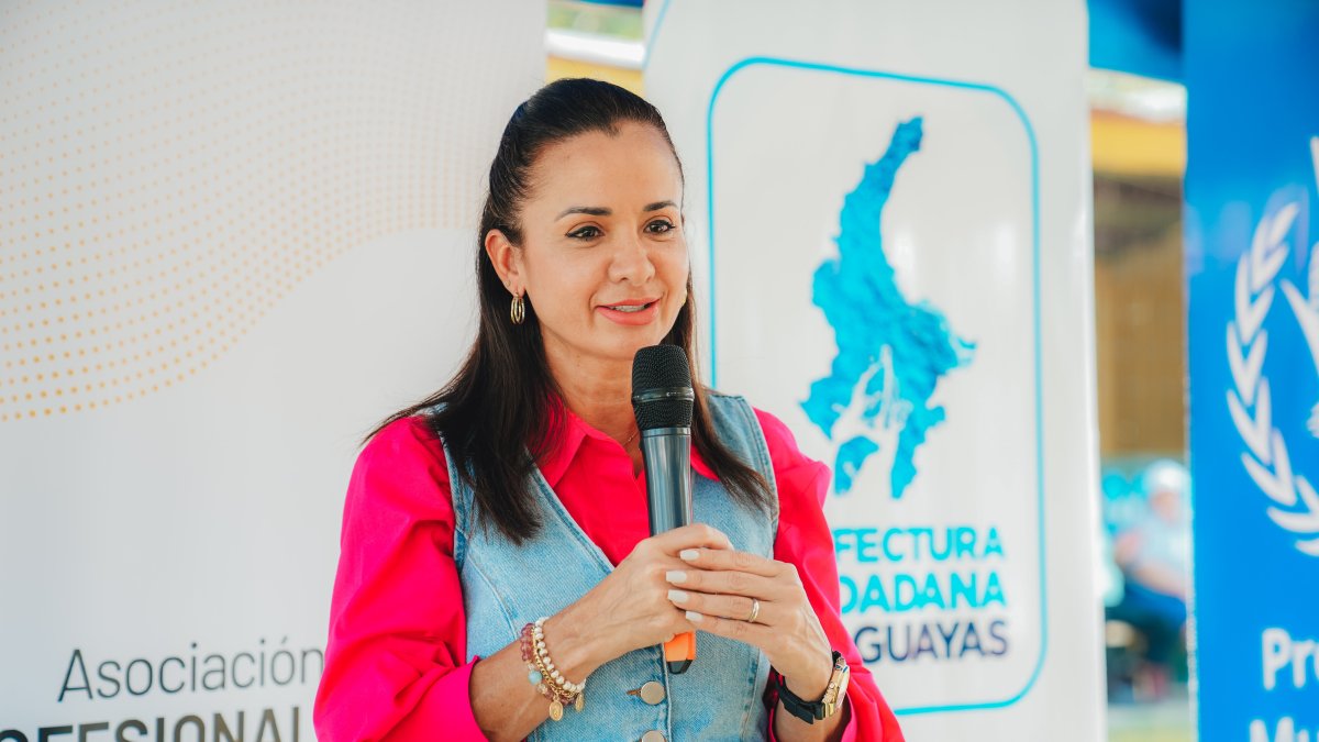 La prefecta del Guayas, Marcela Aguiñaga, en una reciente aparición pública.