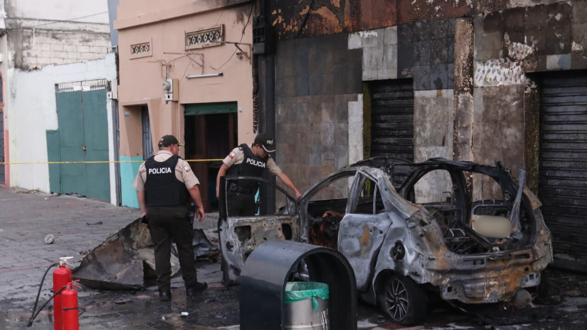 Vecinos vivieron momentos de pánico tras las dos detonaciones en pleno centro urbano.
