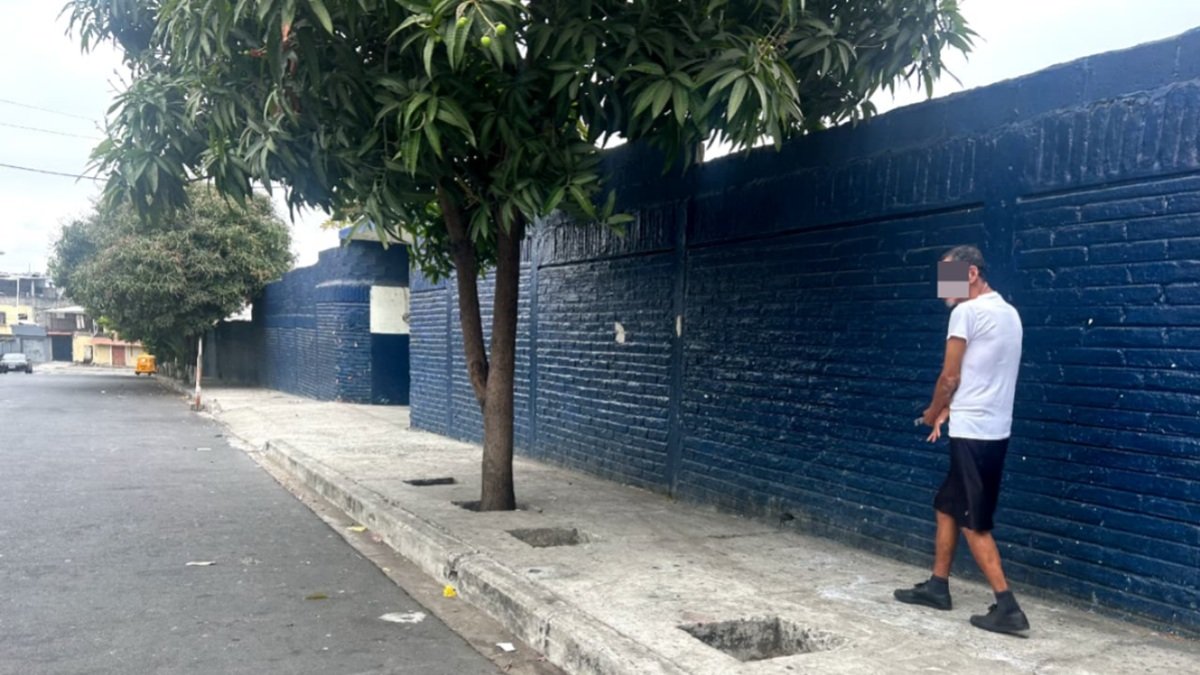 La riña se registró en los exteriores de una institución educativa en la cooperativa Juan Montalvo, en el norte de Guayaquil.