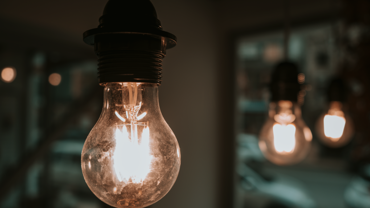 Vecinos de Los Ceibos y Mapasingue reclaman por un nuevo corte sin previo aviso.