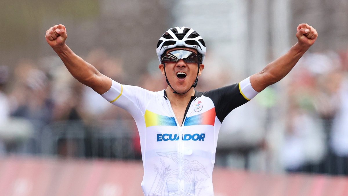 Richard Carapaz comandará a Ecuador a la cita mundial que se realizará en Ruanda.