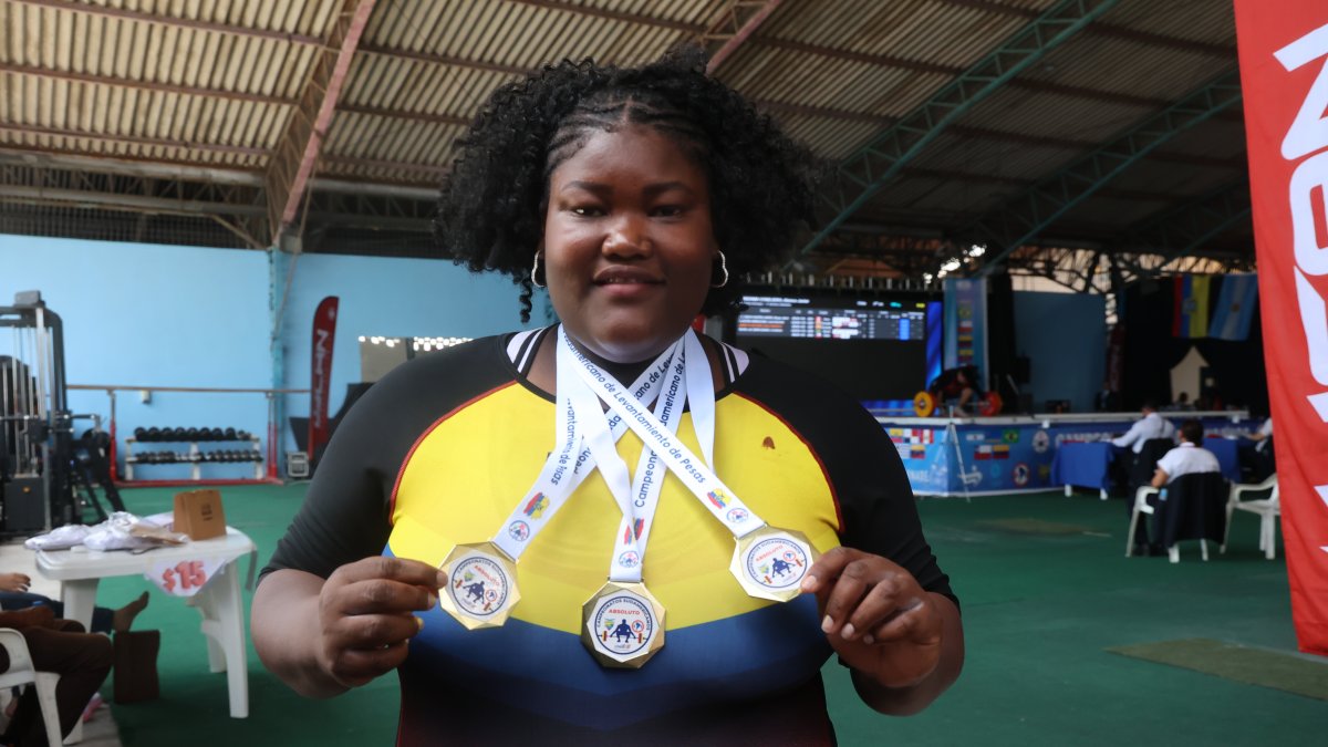 Lisseth Ayoví fue la mejor en los -86 kilogramos y se adjudicó tres medallas de oro con un total de 253 kilogramos levantados.
