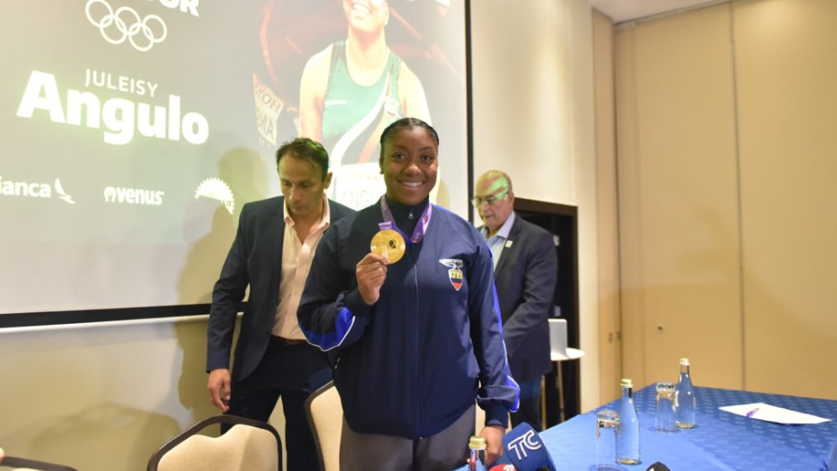 Juleisy Angulo hizo historia al convertirse en campeona en el Mundial de Atletismo de Tokio 2025.