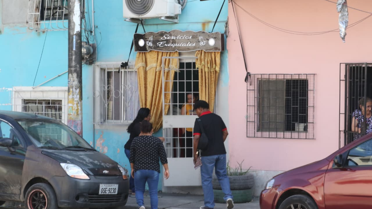 Este jueves, el ciudadano es velado en un domicilio aledaño al sitio del asesinato.