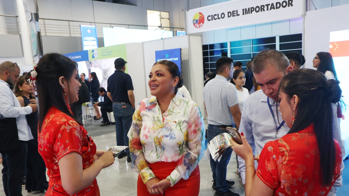 Magaly Caicedo, presidenta de la Cámara de Comercio Ecuatoriano-China, en ExpoChina 2025.