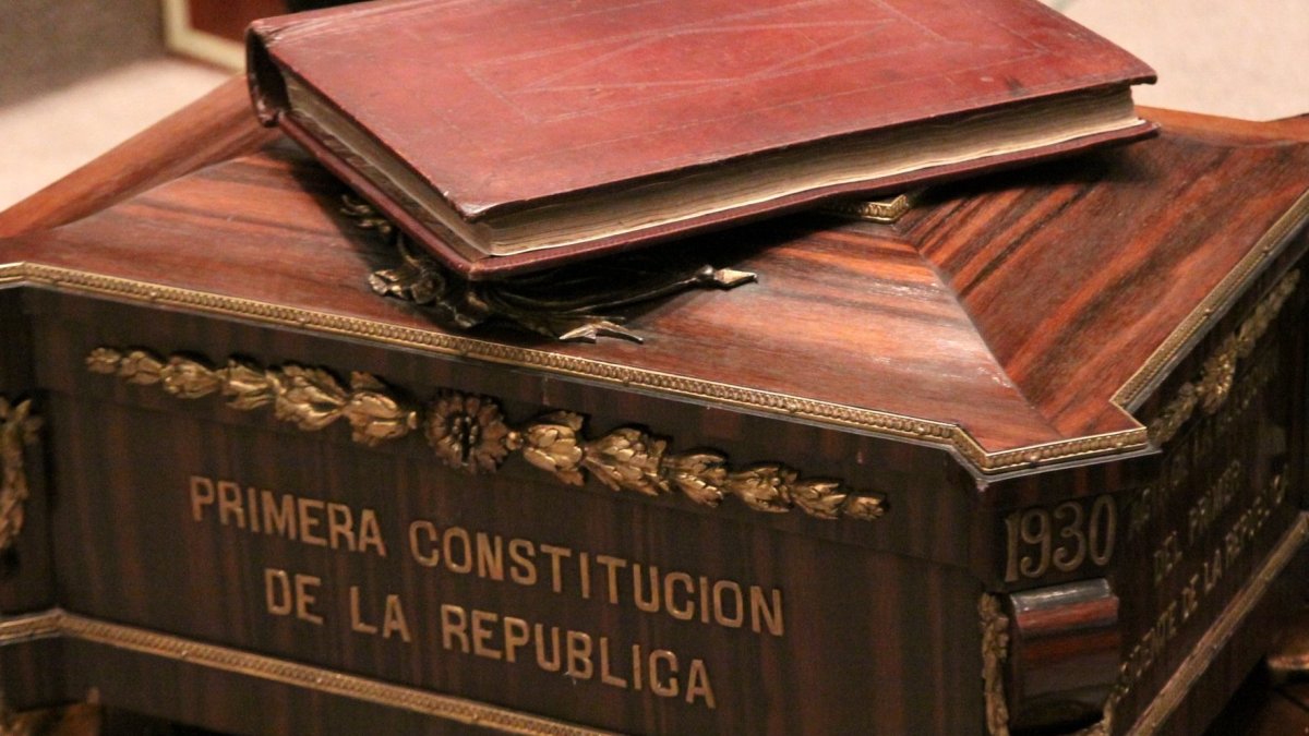 La primera Constitución del Ecuador fue la de 1830. Este 2025, el país decidirá si da paso o no a una Asamblea Constituyente para dejar atrás la actual Carta política.