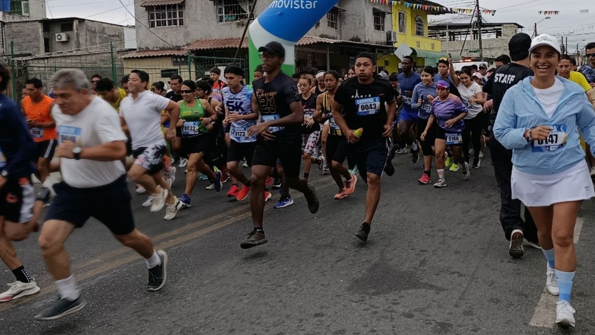 Guayaquil celebró la Carrera 4K ZUMAR con más de 600 atletas y fiesta ciudadana