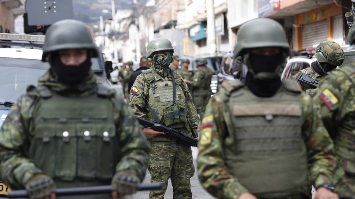 Las Fuerzas Armadas ni el Ministerio de Defensa no se pronuncian sobre la muerte de un manifestante en Imbabura, en medio del paro nacional.