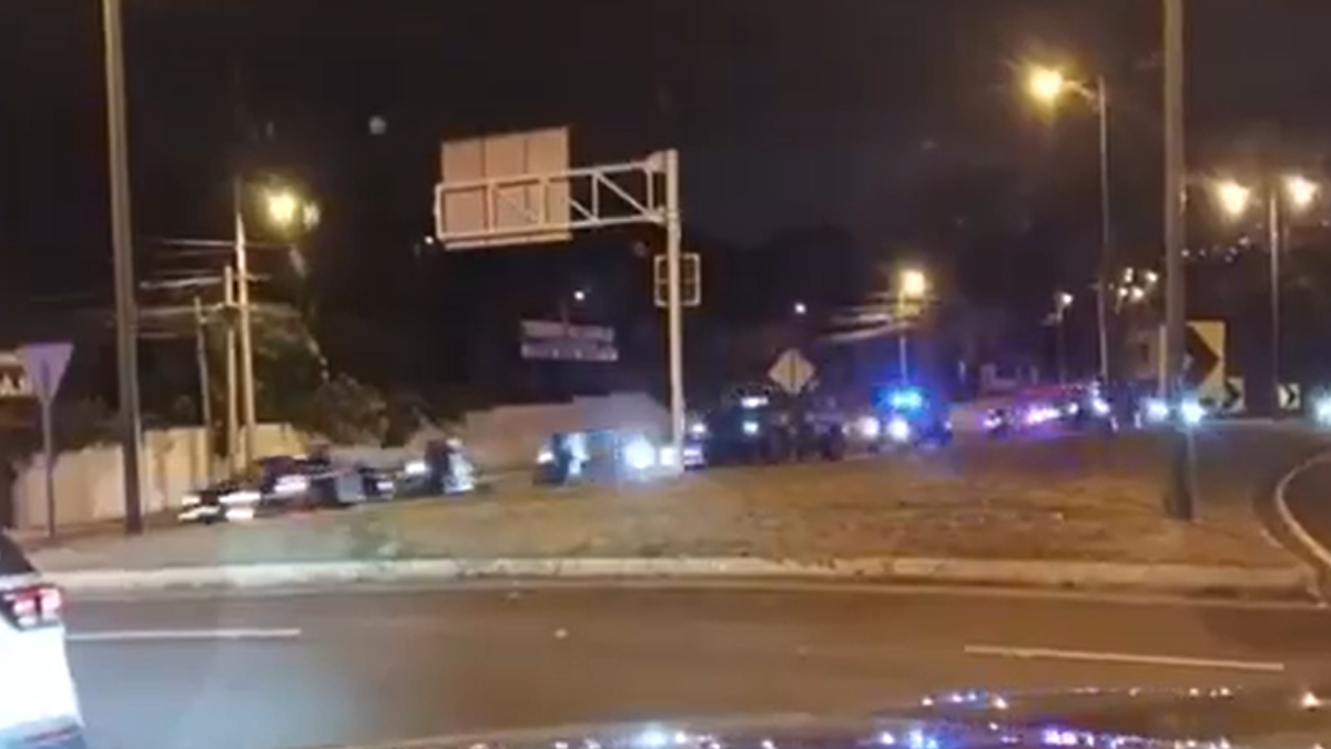 Convoy militar parte de Quito en dirección a Imbabura, punto álgido de las protestas este fin de semana.