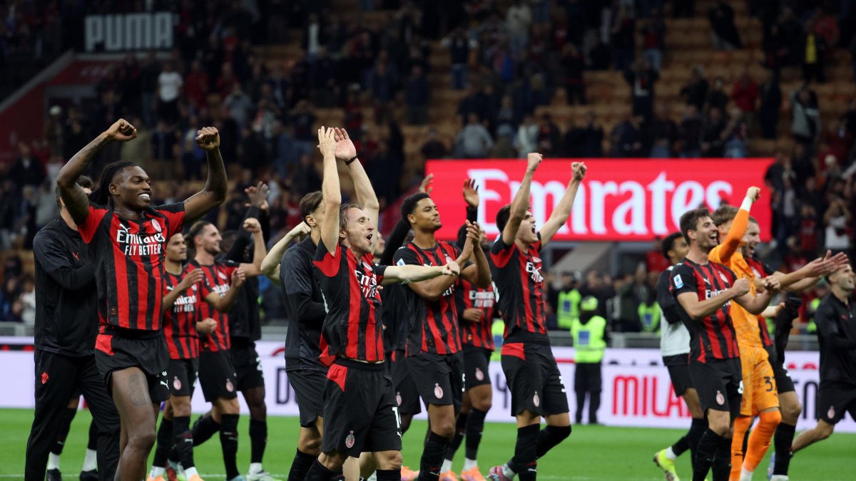 AC Milan buscan el liderato de la Serie A de Italia.