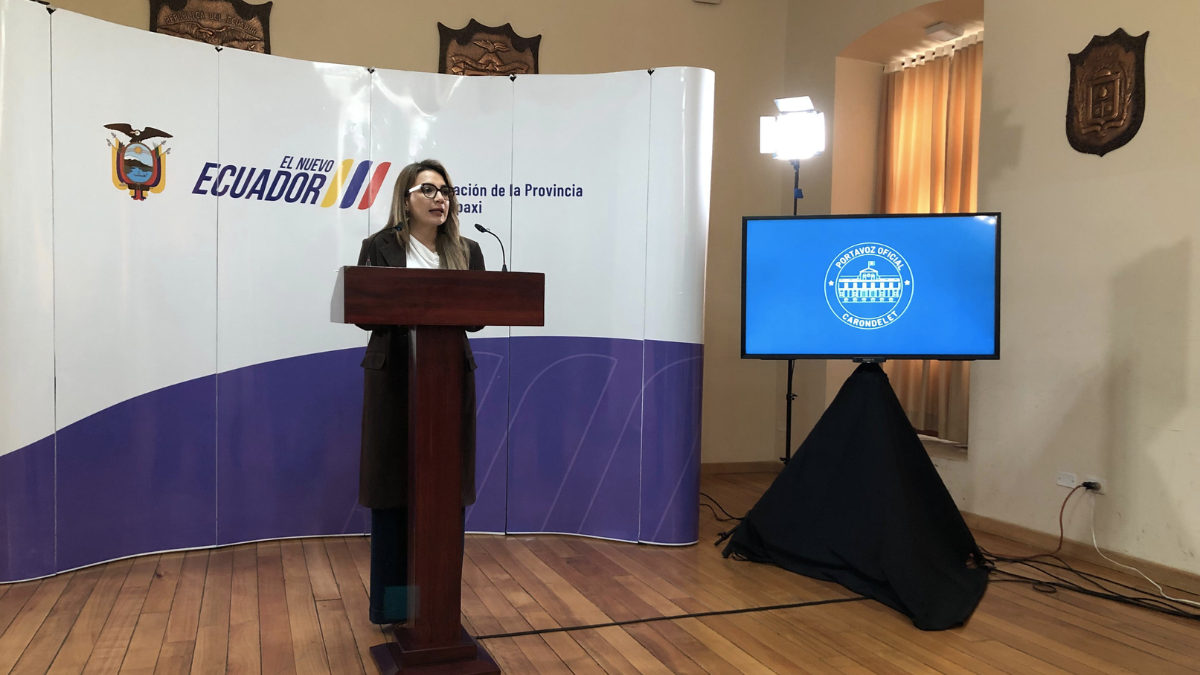 Carolina Jaramillo, vocera presidencial, durante su pronunciamiento sobre las protestas y operativos en Imbabura.