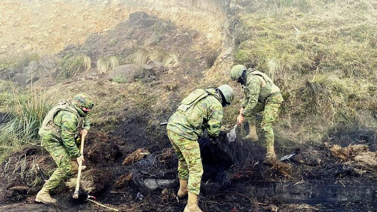 Los militares y los comuneros indígenas se enfrentaron en Cotacachi el fin de semana, durante las protestas. Una persona falleció.