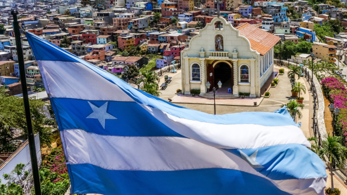 Guayaquil celebra 491 años de fundación con fiestas.