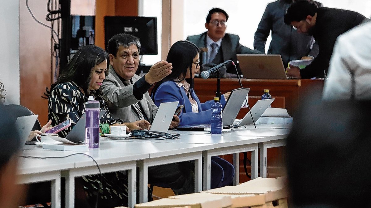 Audiencia. El fiscal general subrogante, Wilson Toainga, encabezó la acusación en el proceso del caso Sinohydro.