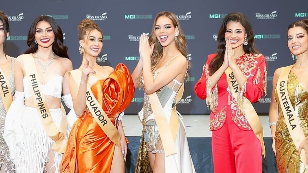 Samantha Quenedit y Flavia López comparten con otras aspirantes de Miss Grand International.