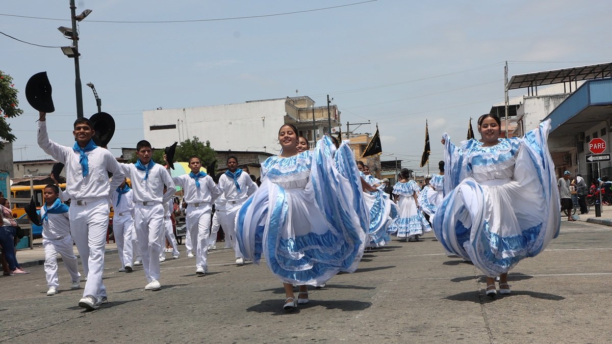 El desfile por las fiestas octubrinas en el Barrio Garay se desarrollará este sábado 4.
