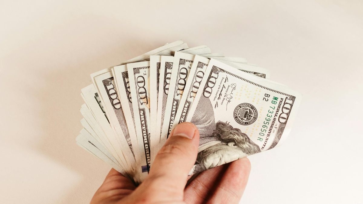 El Bono Incentivo Emprende 2025 busca apoyar a emprendedores ecuatorianos con $ 1.000 para impulsar sus negocios.