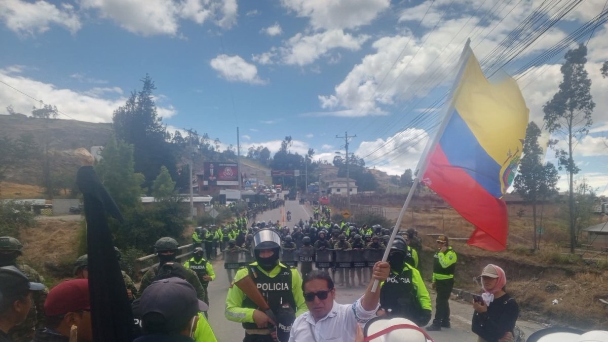 Tensión en Cañar por detención de manifestantes durante vista de Daniel Noboa.