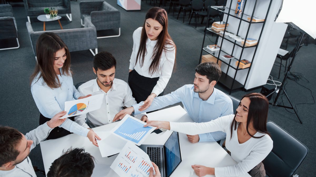 La colaboración y adaptabilidad superan a competencias específicas