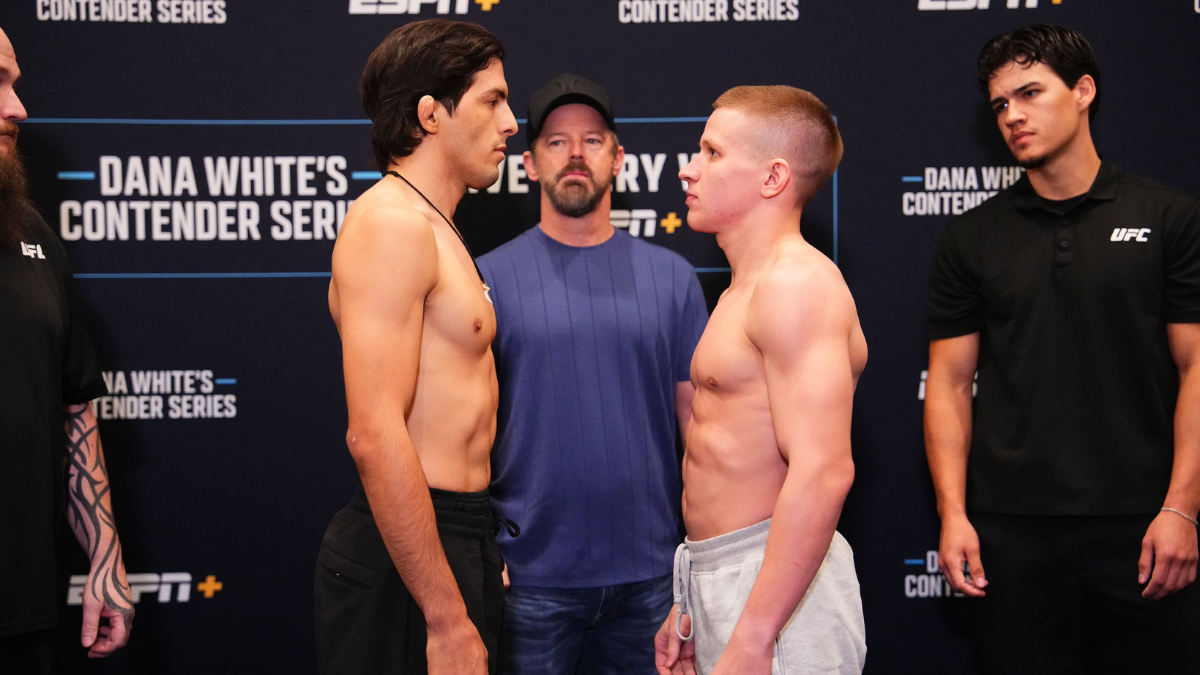 Adrián Luna (izq) puede ser el primer guayaquileño en firmar con UFC.