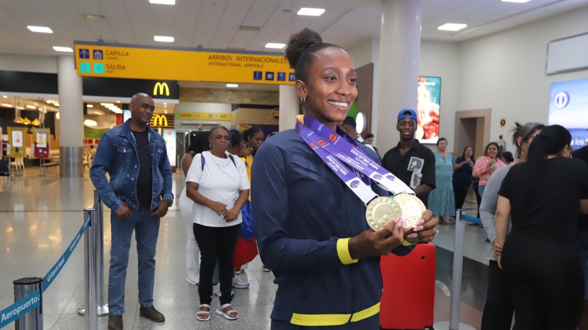 Protagonista. Kiara cerró el 2025 con tres oros mundiales, uno de ellos (200 m. planos) con récord aún cuando era su debut oficial.