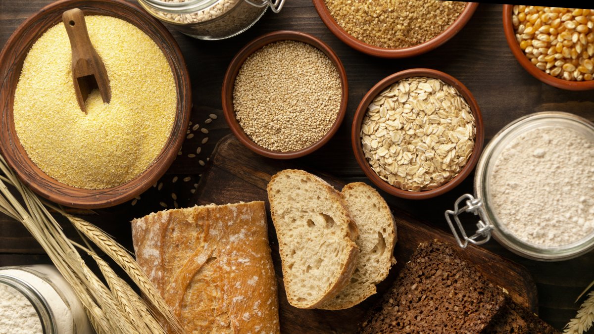El gluten es una proteína que se encuentra de forma natural en algunos cereales, principalmente en el trigo, la cebada y el centeno.