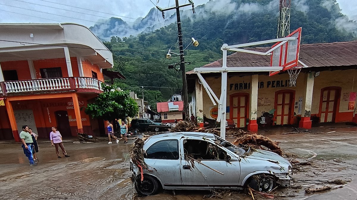 Las zonas más afectadas se ubican en los estados de Veracruz, Puebla, Hidalgo, Querétaro y San Luis Potosí (centro).