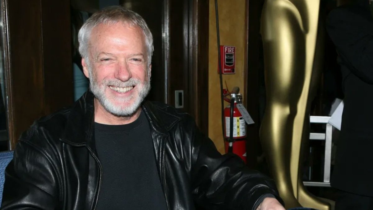 Drew Struzan transformó el arte publicitario en emoción pura. Hoy, su obra continúa hablando por él.